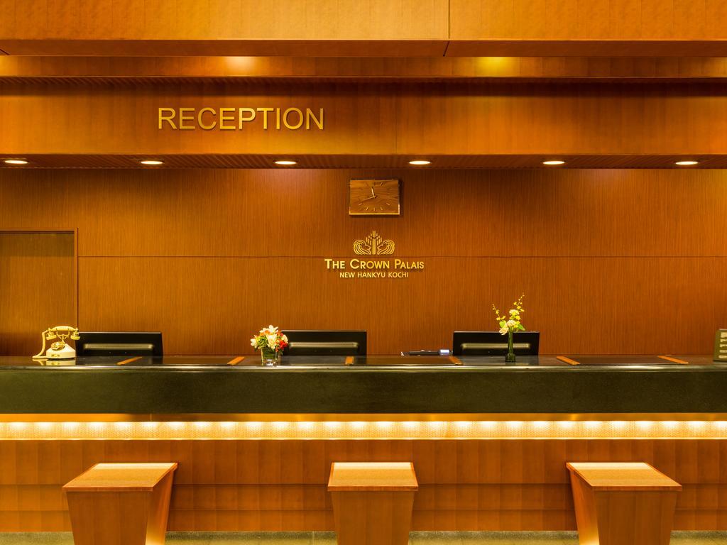 The Crown Palais New Hankyu Kochi Esterno foto