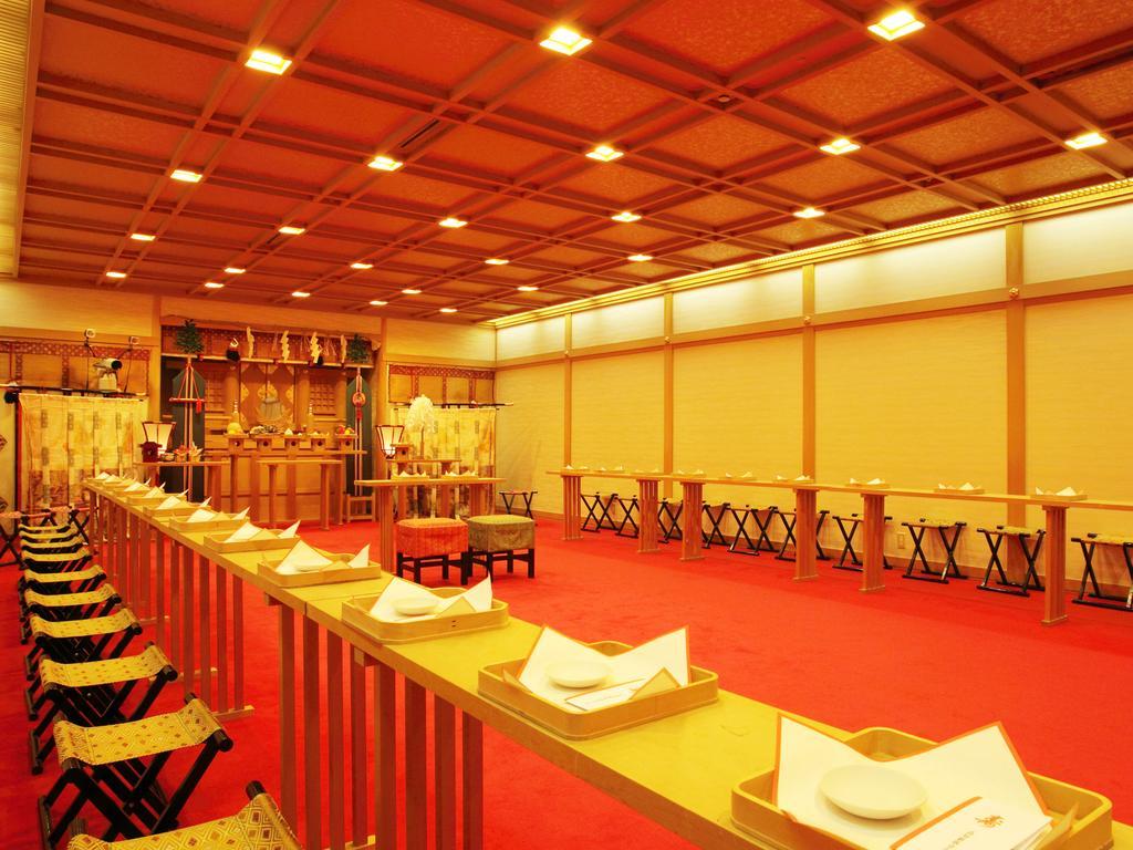 The Crown Palais New Hankyu Kochi Esterno foto