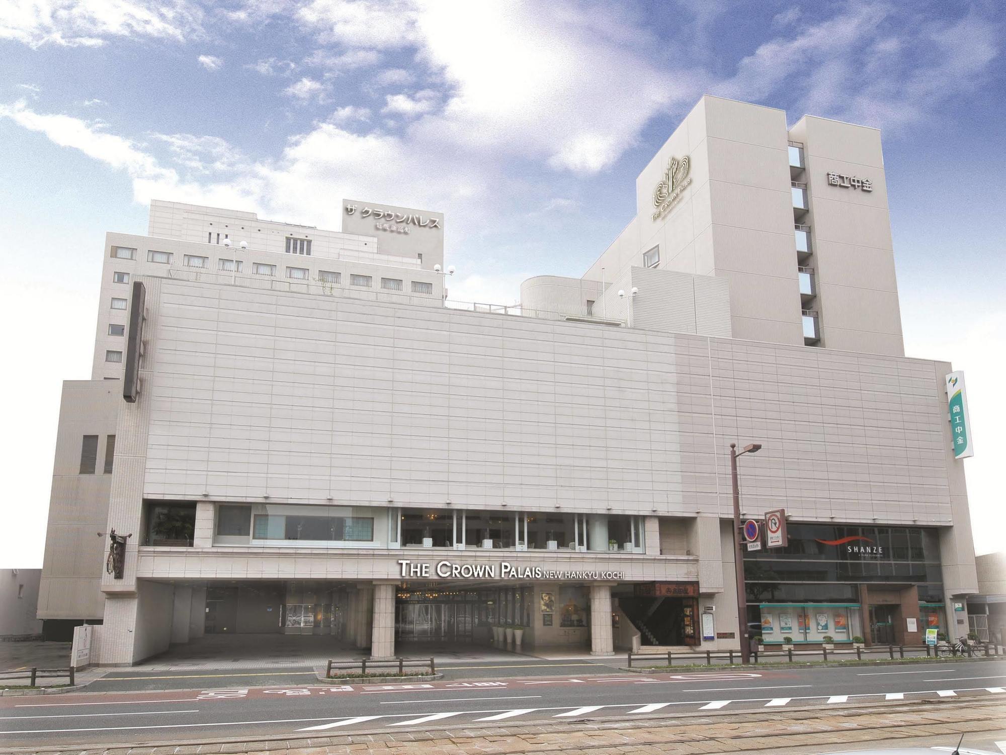 The Crown Palais New Hankyu Kochi Esterno foto